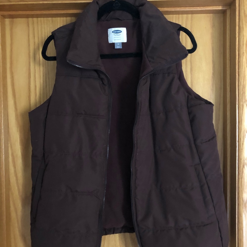 Old navy maternity vest